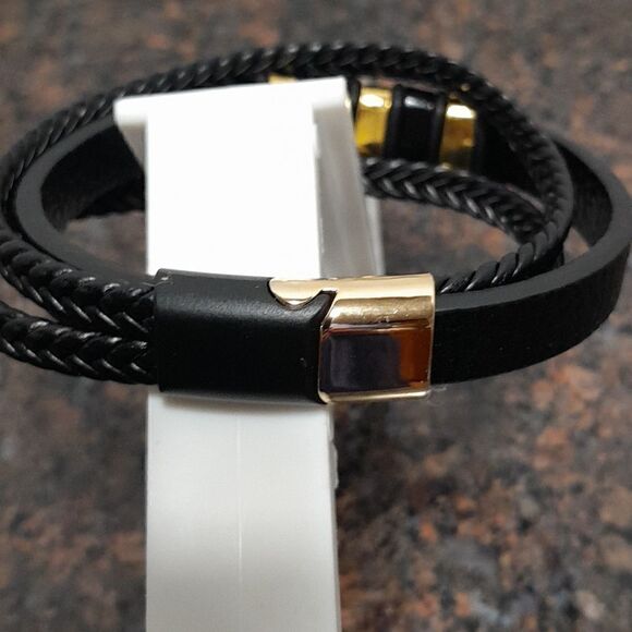 3 Strand Woven Leather Bracelet...NWOT - Picture 2 of 8